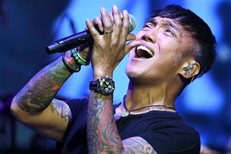 arnel pineda death|Meet Arnel Pineda, Journey's New Singer .